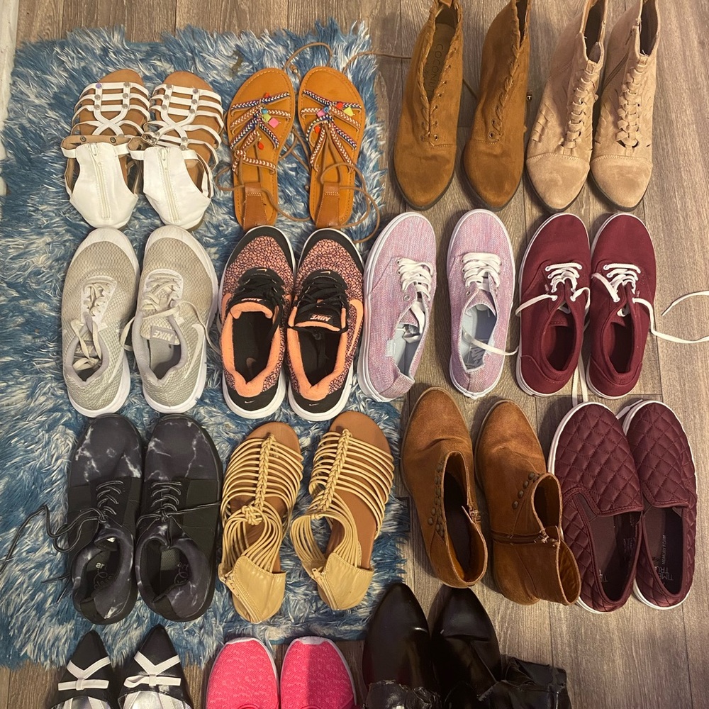 71 item bundle - Picture 8 of 14